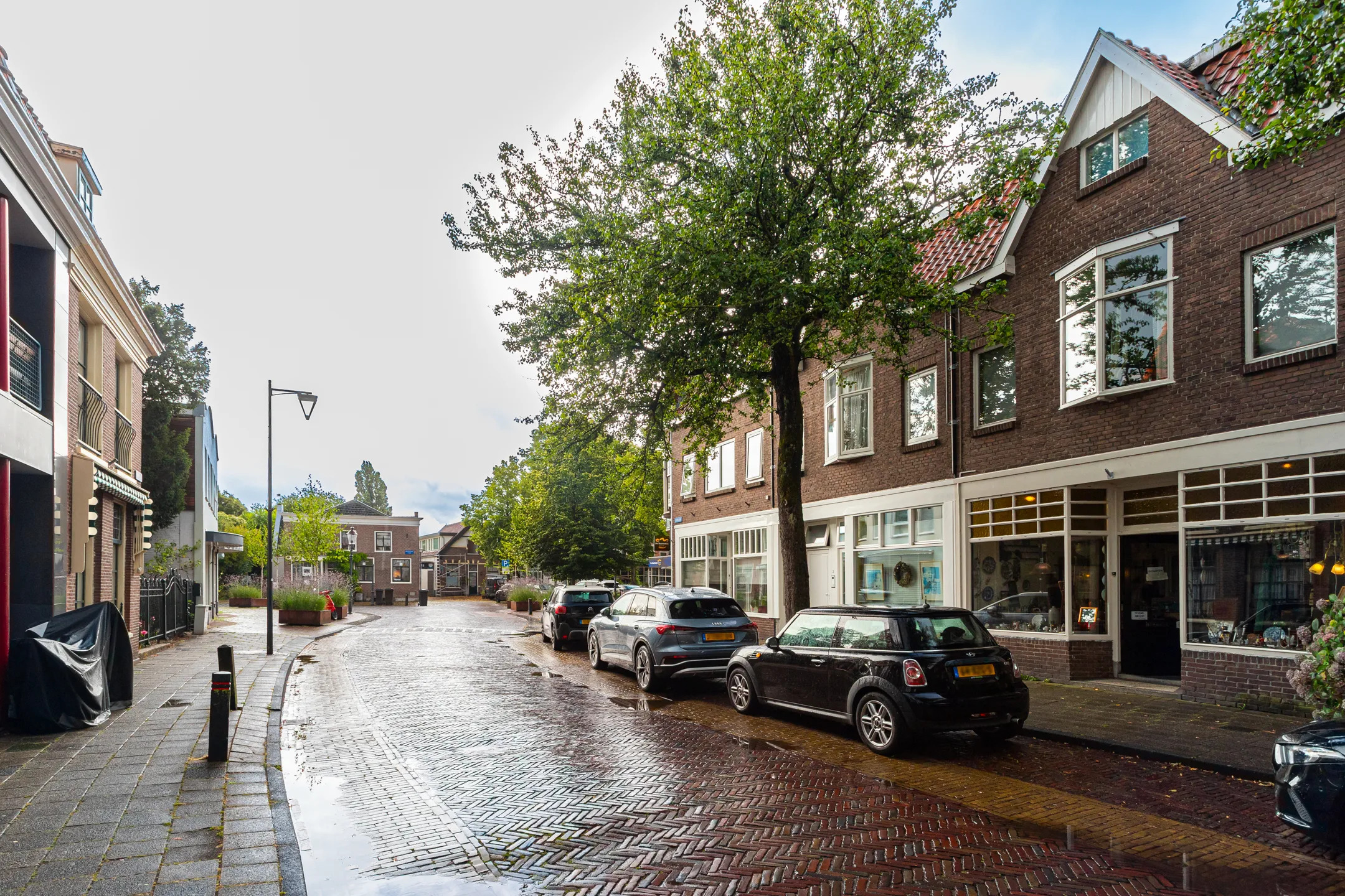 Laan-van-Wateringse-Veld-1006-Den-Haag-400x267